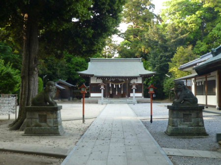 神社とアリ地獄はＳＥＴ